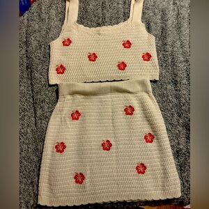 Wild Fable - knit set
top size M - skirt size S